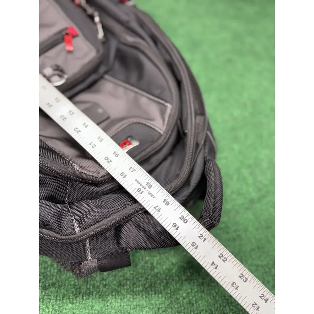 WENGER PILLAR BLACK LARGE BACKPACK WITH TECH PROTECTION